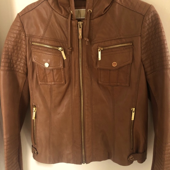 Michael Kors Tan Leather Jacket. - Picture 7 of 7